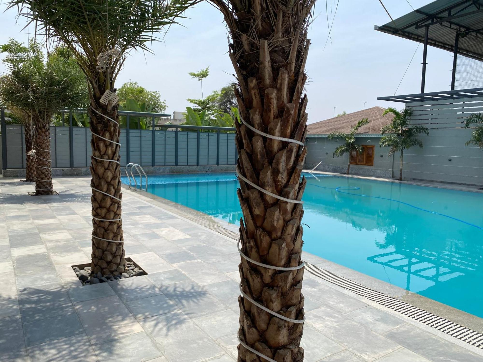 The Pavilion Park Resort Malegaon Exterior photo